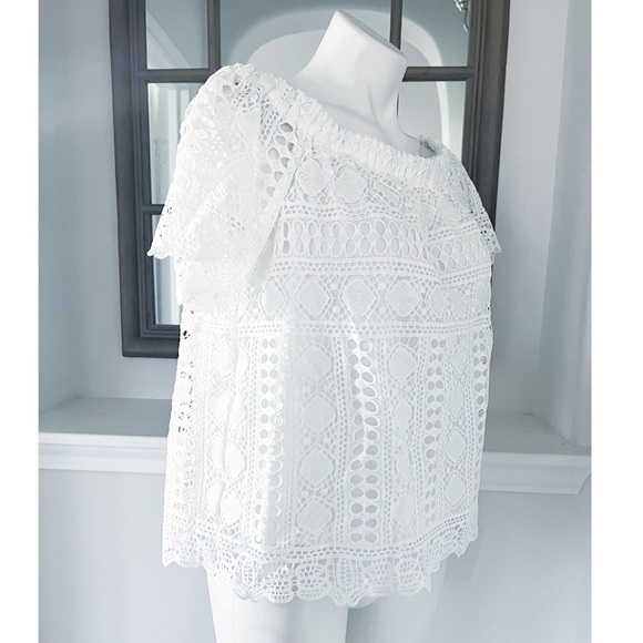 Sunday in Brooklyn White Evie Off-the-Shoulder Top, by Anthropologie Size S NEW - Picture 4 of 10